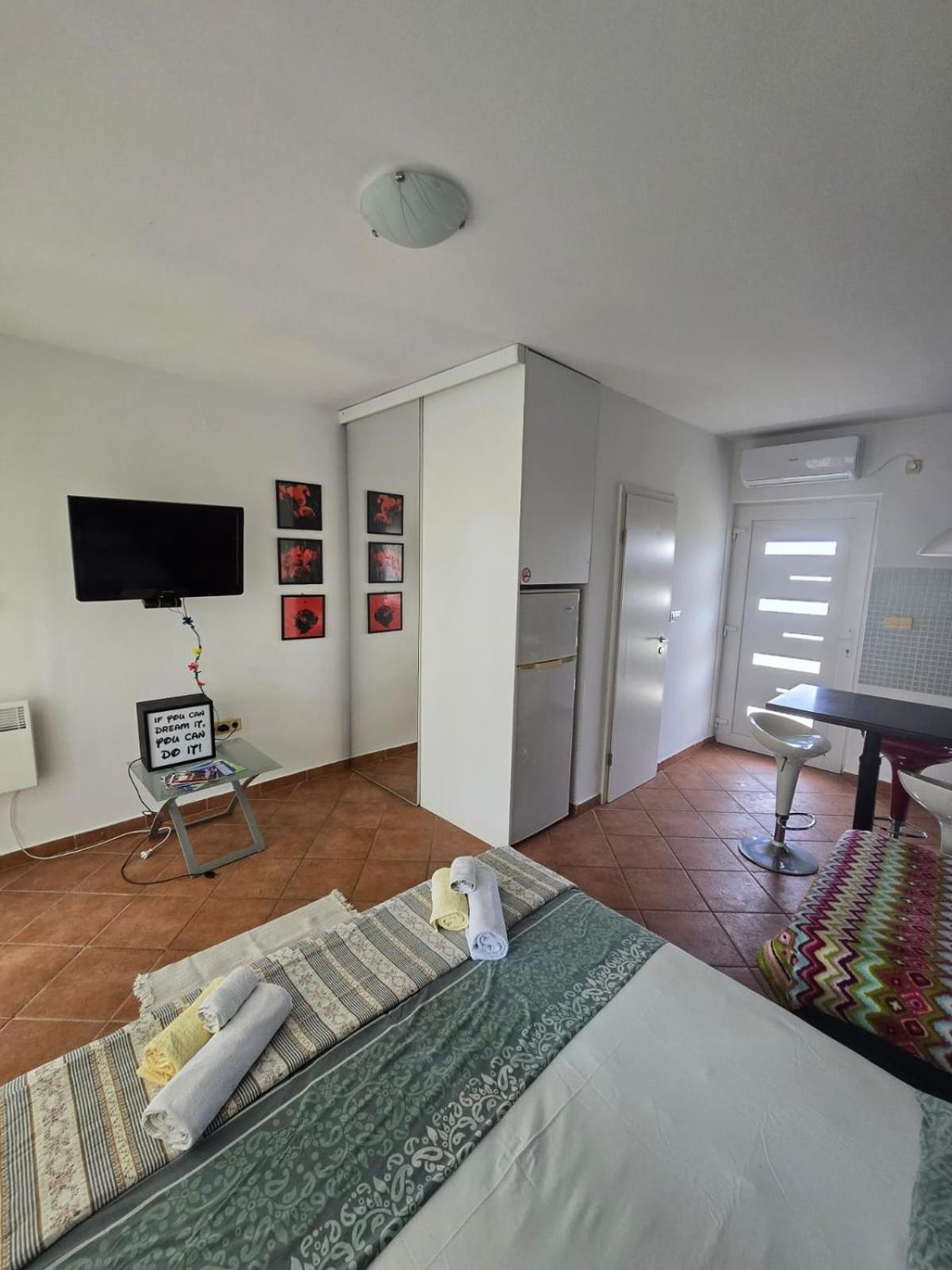 Sukosan Studio Apartman Dış mekan fotoğraf